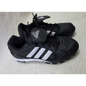 Adidas Woman's Soccer Cleats Size 7.5